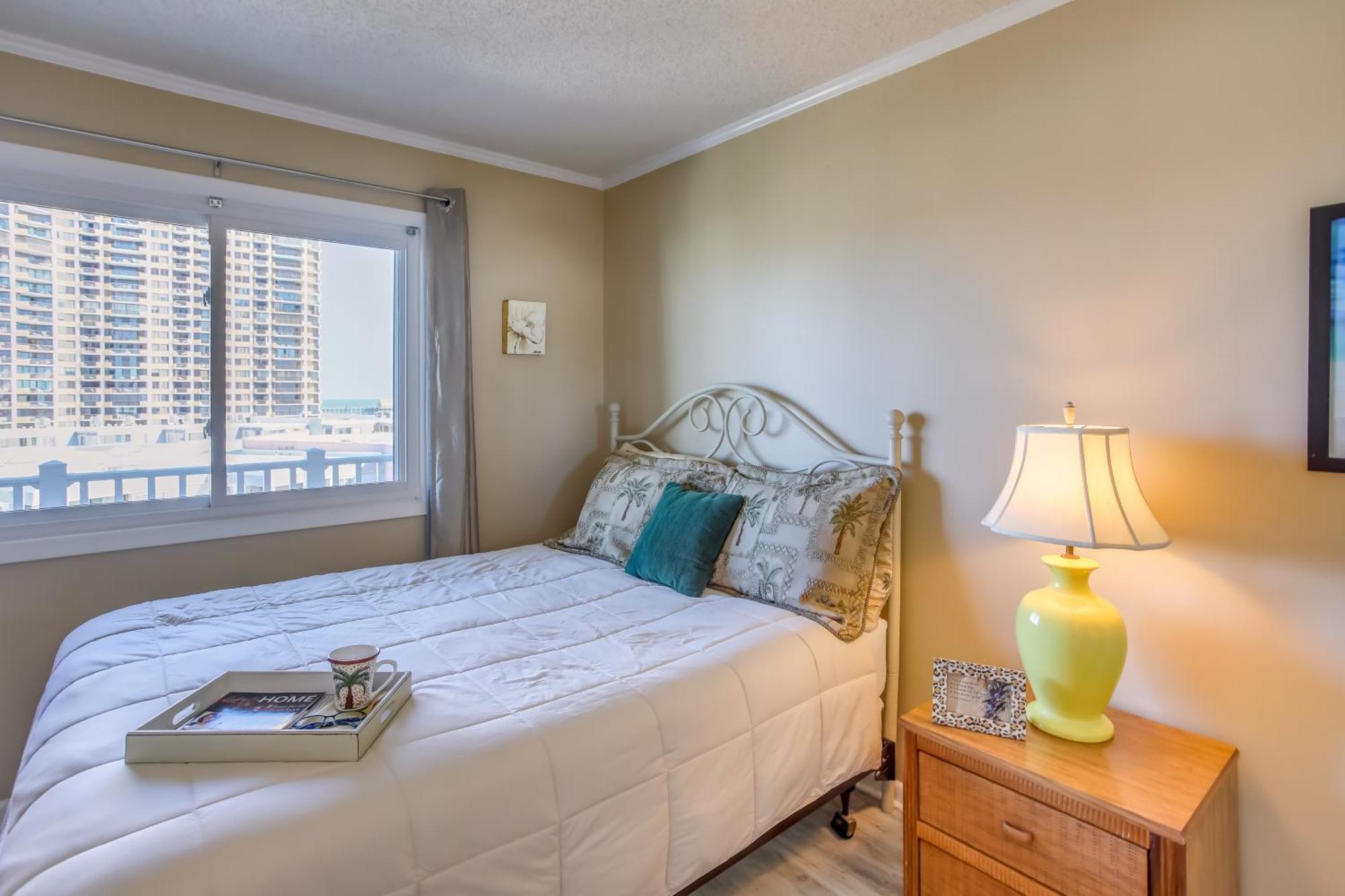 Myrtle Beach Condo - Steps To Ocean And Apache Pier! Экстерьер фото