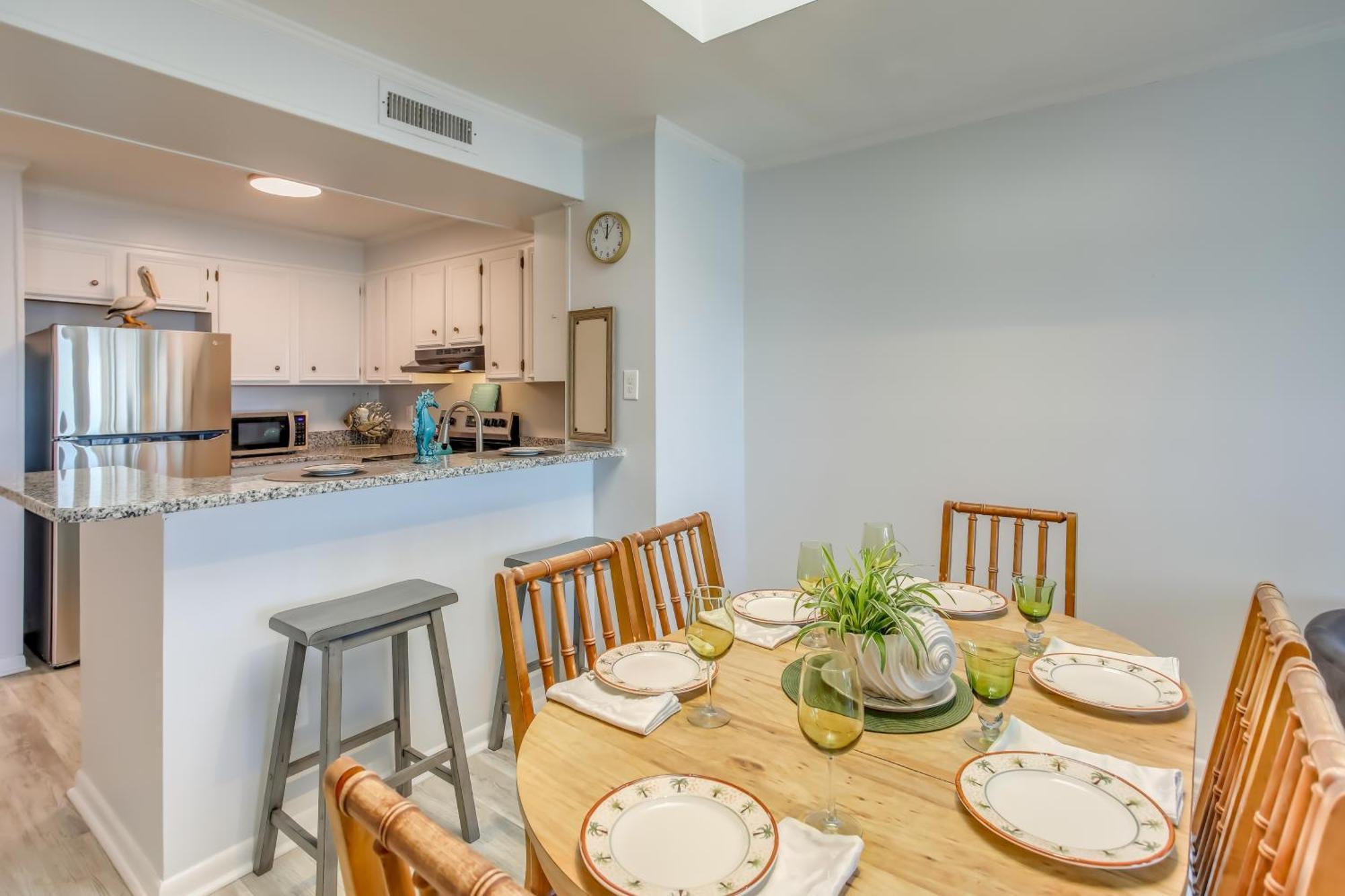 Myrtle Beach Condo - Steps To Ocean And Apache Pier! Экстерьер фото
